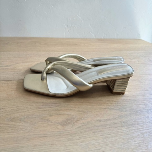 Franco Sarto Carmella Slide Sandals - Picture 4 of 6